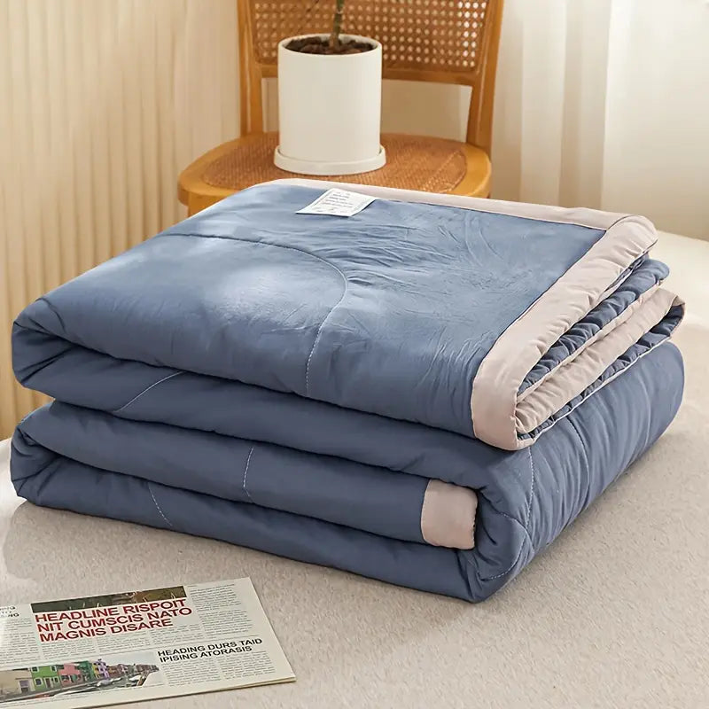 Lightweight Reversible Comforter | All-Season Bedding | Soft Microfiber Quilt